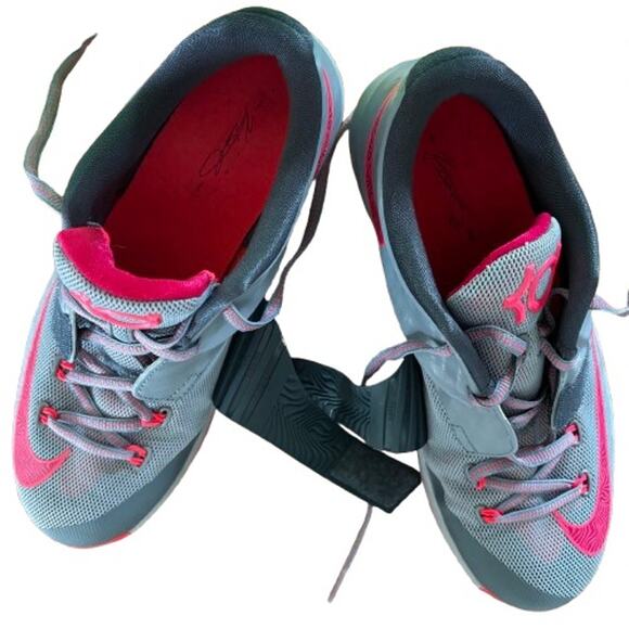Nike KD Kids Gym Shoes Sneakers Sz 6 Basketball Shoes Gray Pink Lace Up - Picture 4 of 6